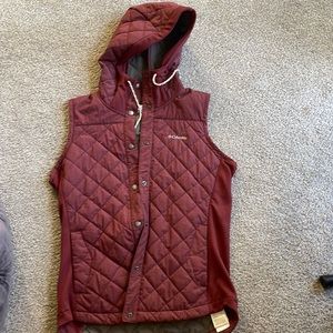 Columbia Quilted Vest, Maroon